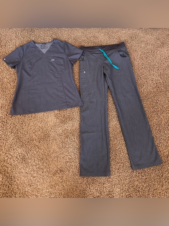 Figs Pants - Figs Grey Scrub Set Medium/Small Tall